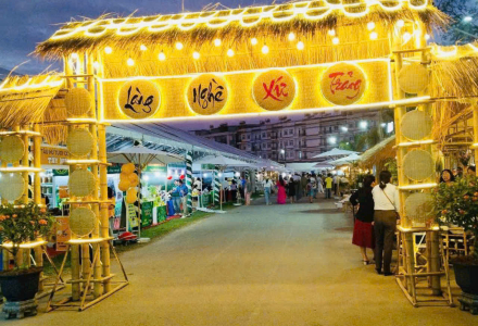 Lễ Hội Làng Nghề Bánh Tráng Trảng Bàng 