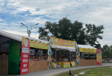 Lễ Hội Làng Nghề Bánh Tráng Trảng Bàng 